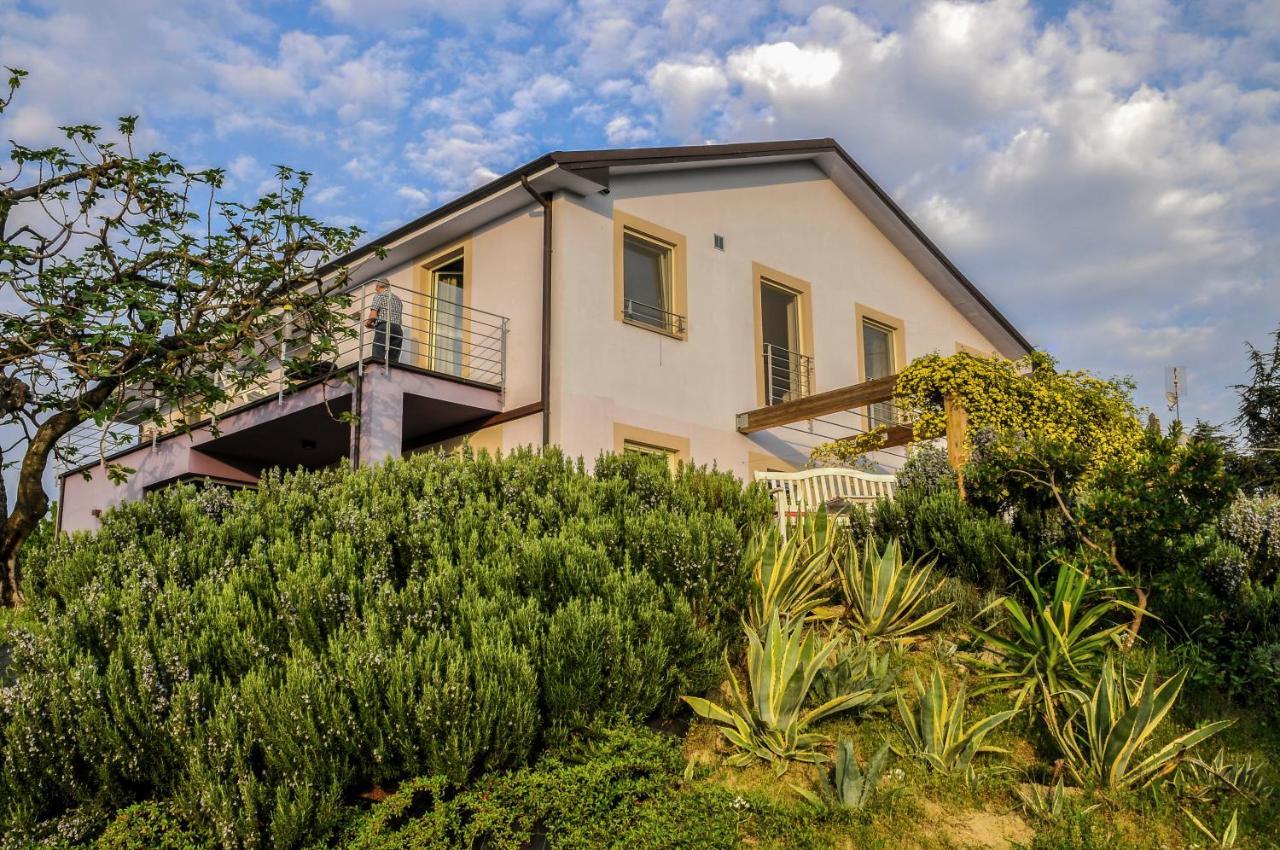 Casa Lucesole Guest House Fontanile Екстериор снимка